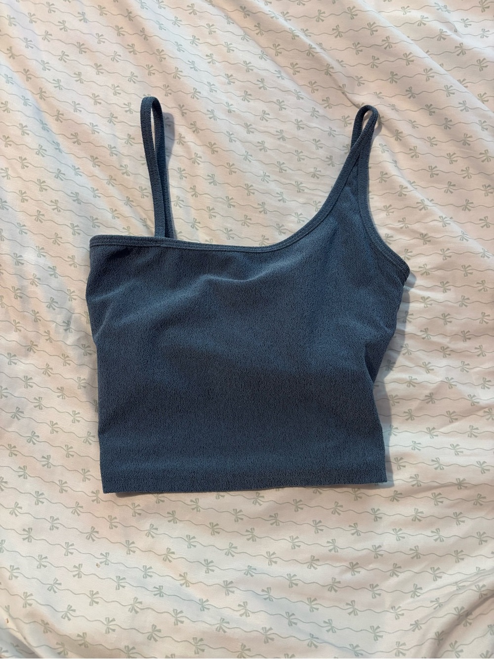 Asymmetrical blue airbrush five the label Cropped Tank Top